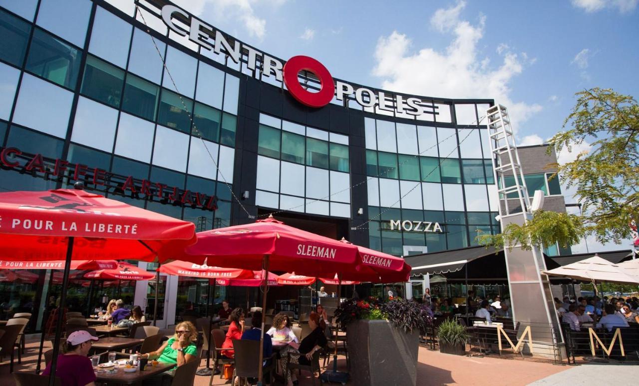 Grand Times Hotel Laval - Centropolis Kültér fotó