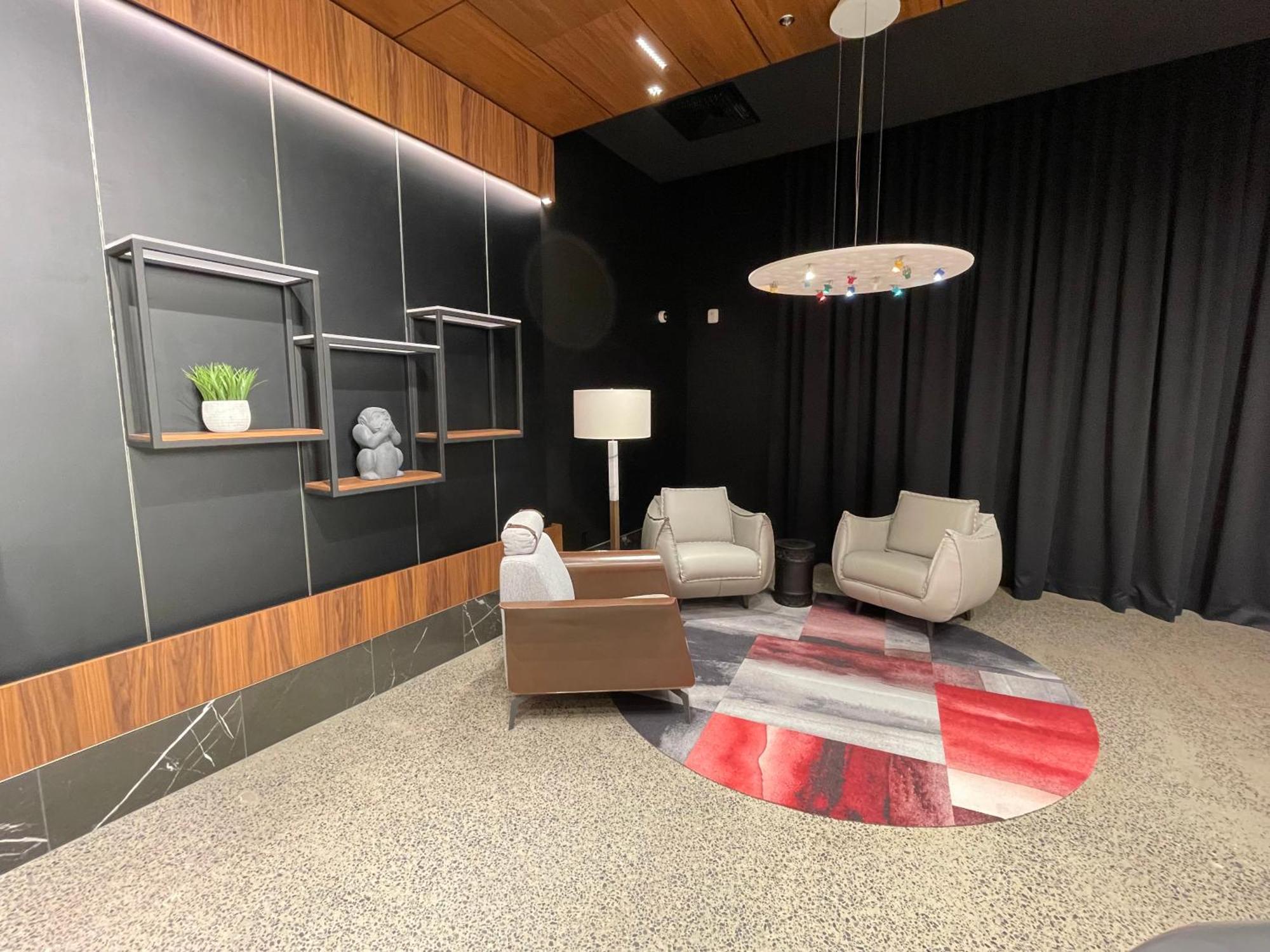 Grand Times Hotel Laval - Centropolis Kültér fotó